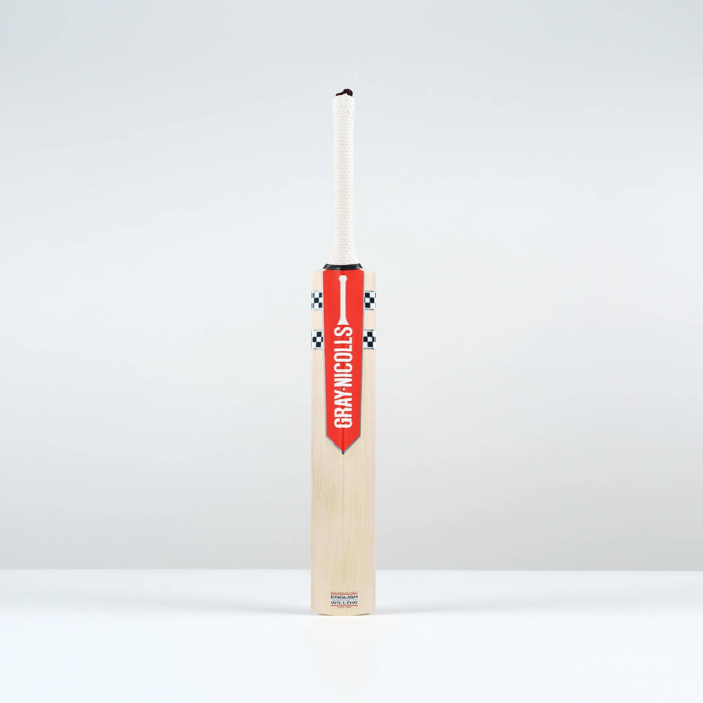 Gray Nicolls CLASSIC ULTIMATE Cricket Bat (2025)