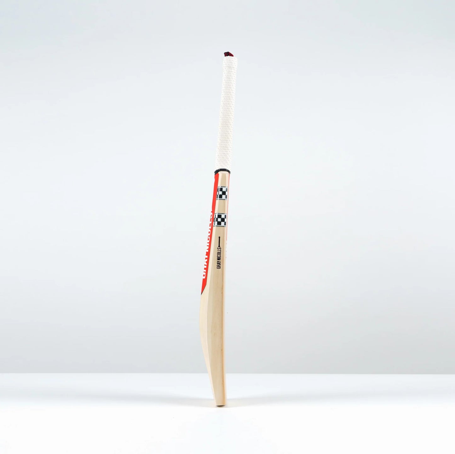 Gray Nicolls CLASSIC ULTIMATE Cricket Bat (2025)