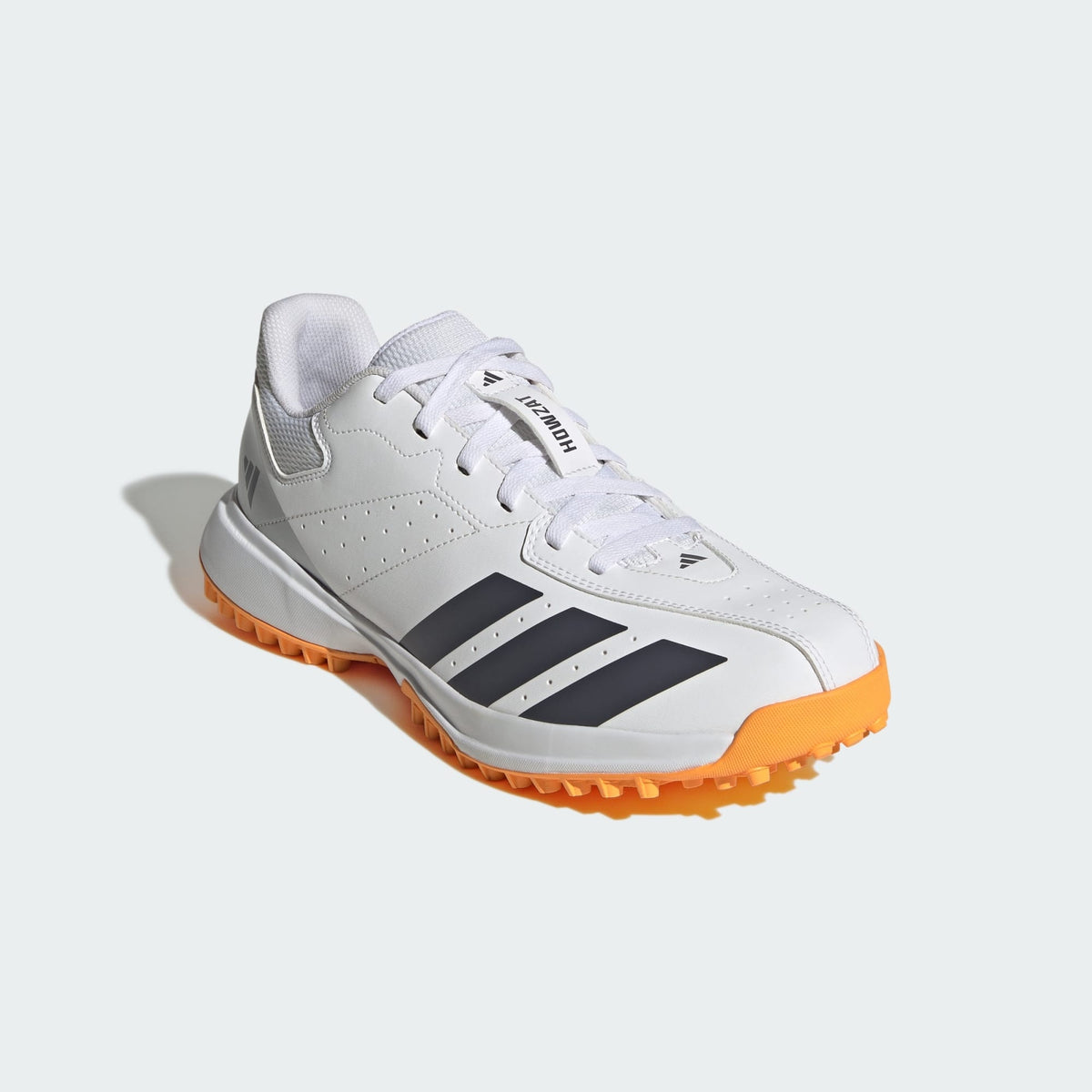 Adidas Howzat Spikeless JQ8547