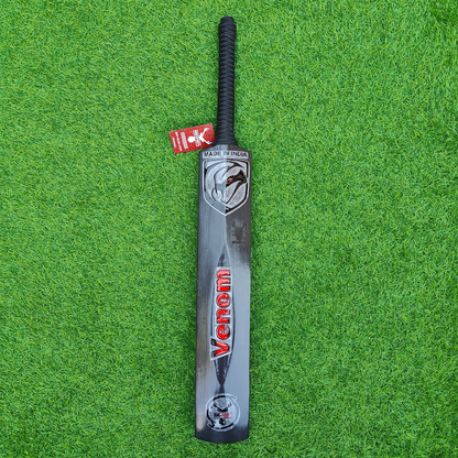 VENOM Hard Tennis Bat